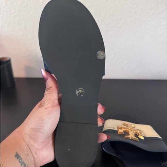 Tory Burch Black and Cream Sandals - Picture 2 of 3